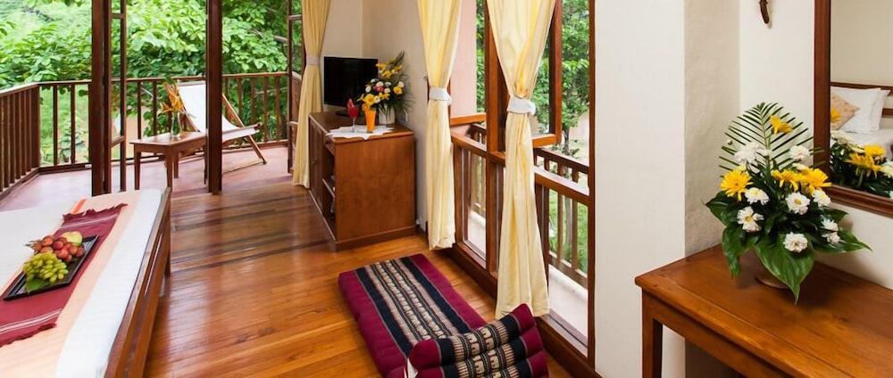 Riverhouse-The Teak House Mae Sariang Bagian luar foto