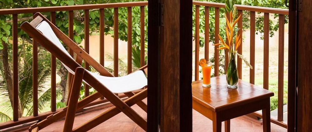 Riverhouse-The Teak House Mae Sariang Bagian luar foto