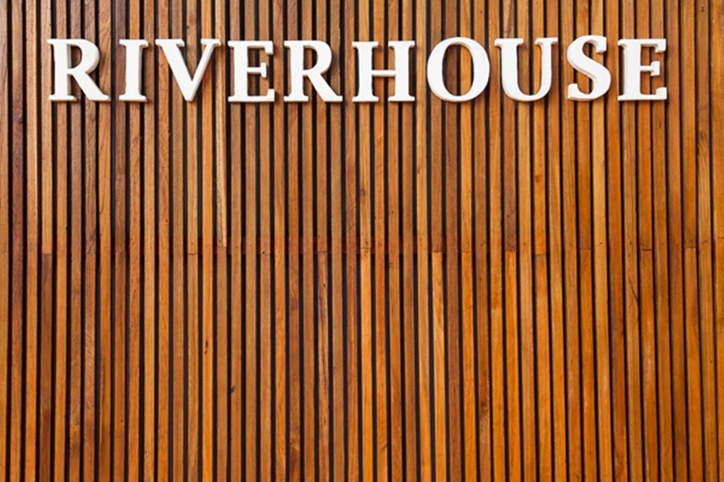 Riverhouse-The Teak House Mae Sariang Bagian luar foto