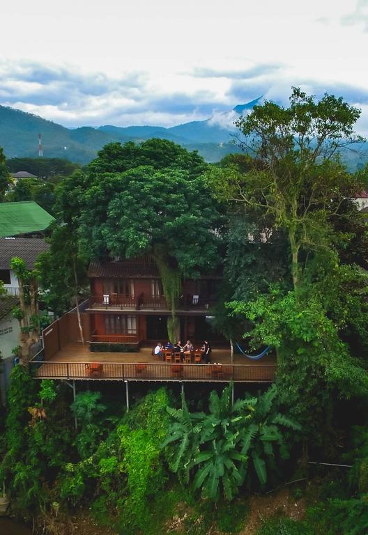 Riverhouse-The Teak House Mae Sariang Bagian luar foto