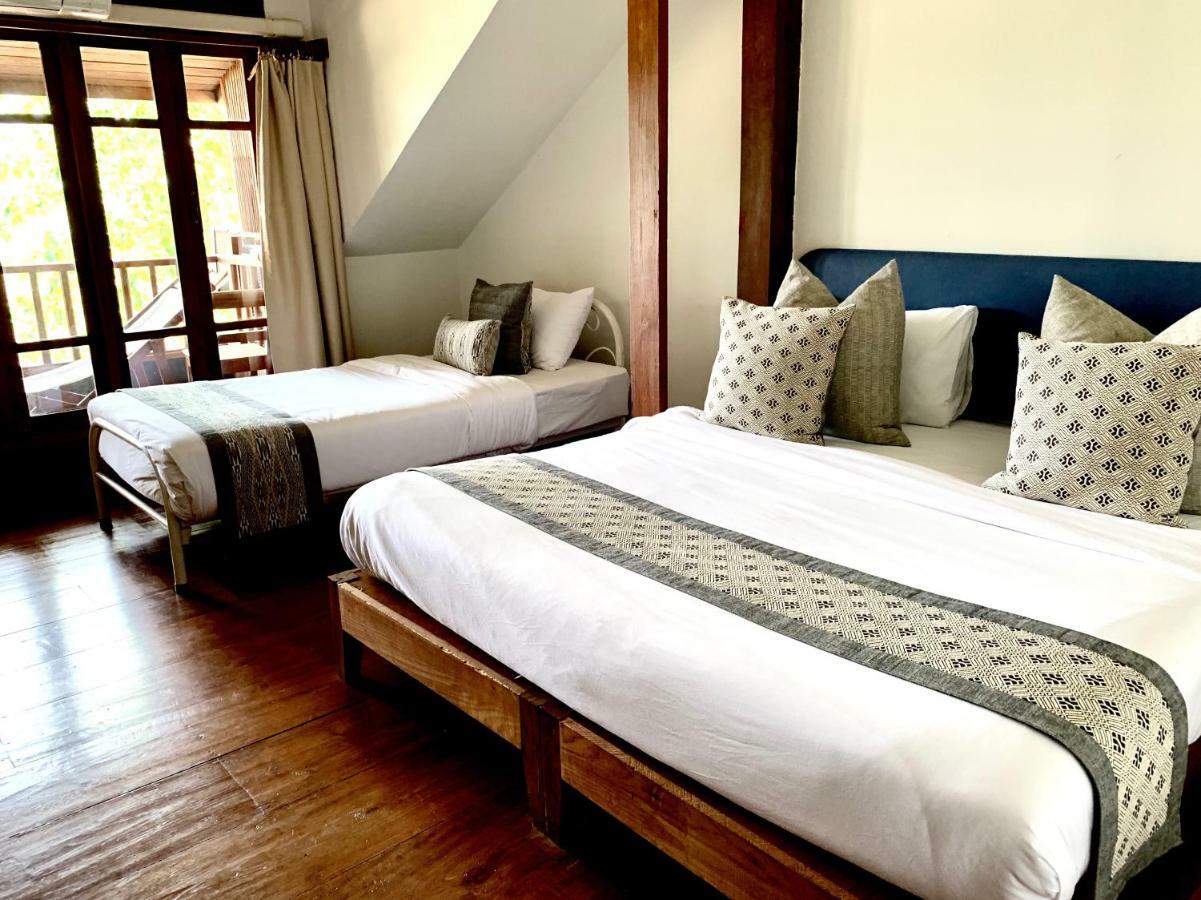 Riverhouse-The Teak House Mae Sariang Bagian luar foto